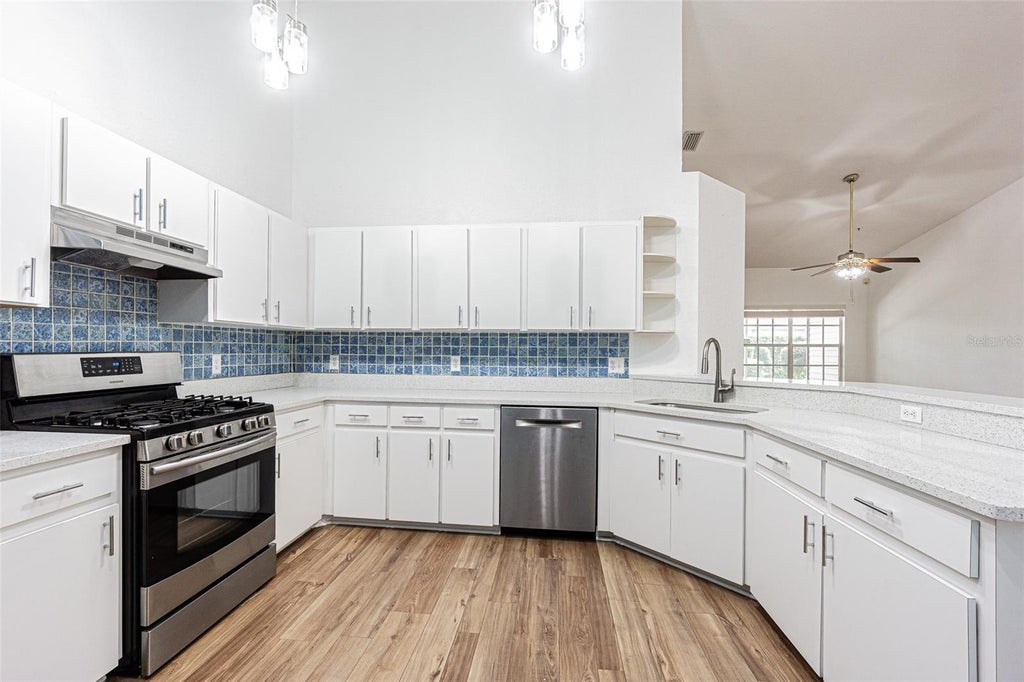 Photo of 21542 Clubside Loop, Lutz, FL 33549 (MLS # TB8528358)