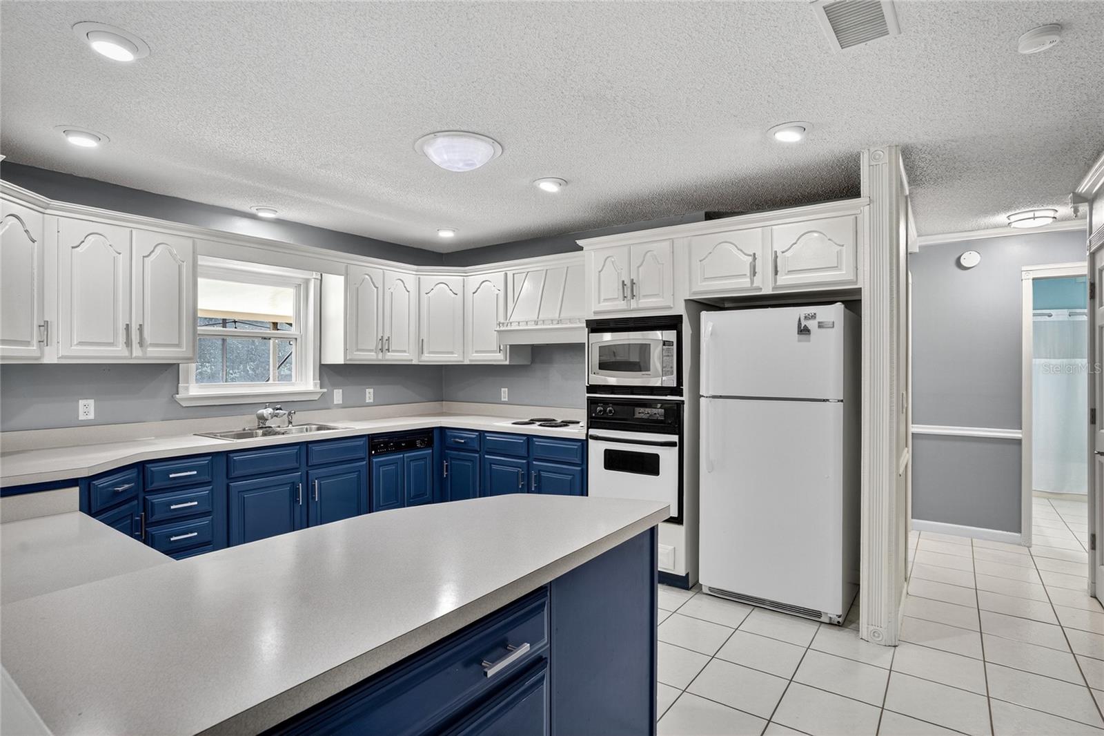 ROLLING RANCH ESTATES - Residential