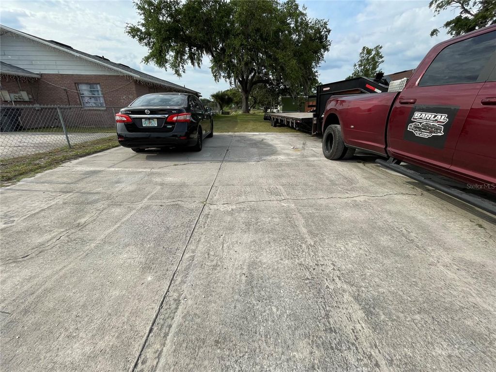 Photo of Skyview Drive, Lakeland, FL 33801 (MLS # L4961813)