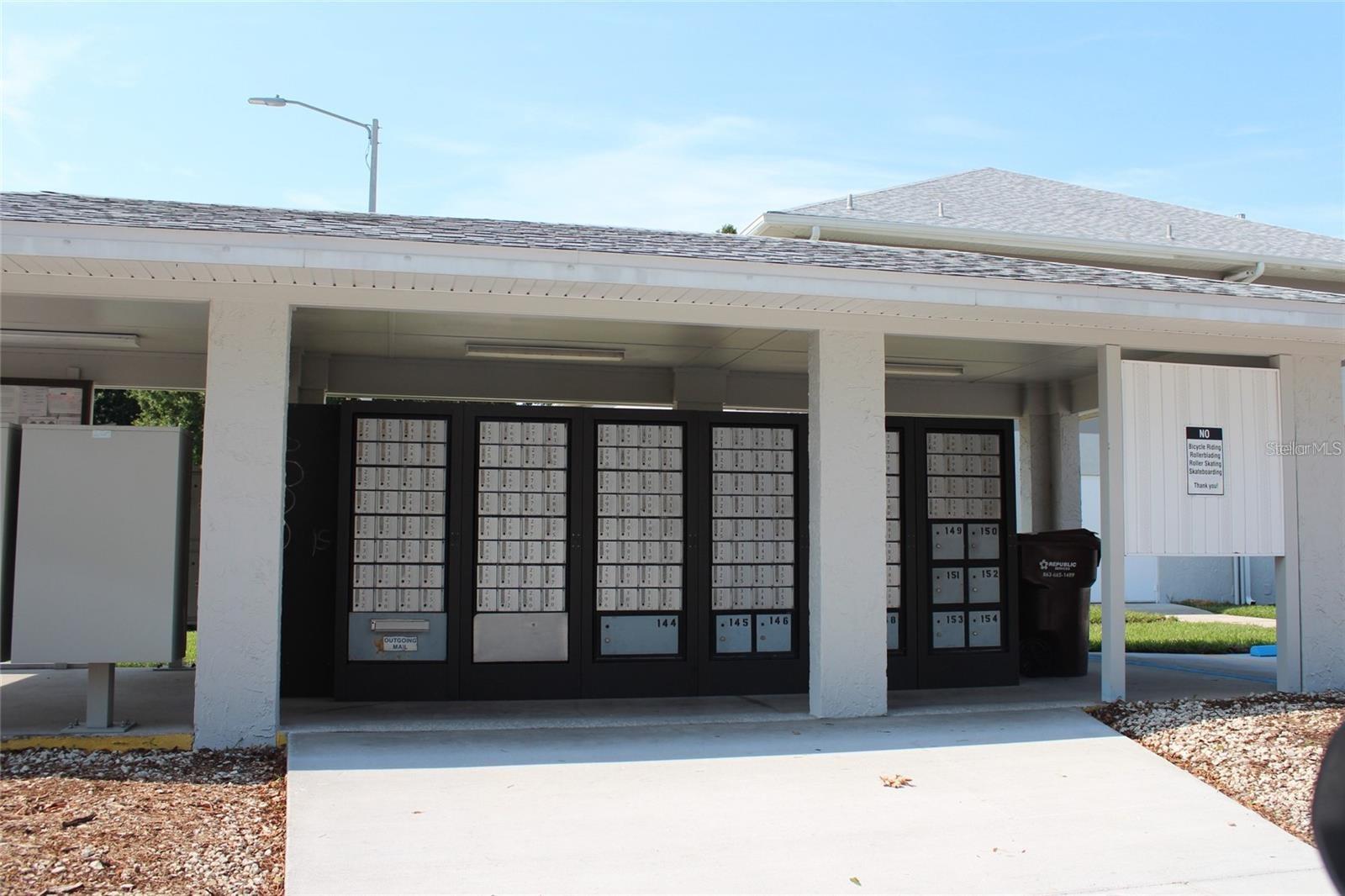 LAKESIDE AT BASS LAKE - Residential Lease