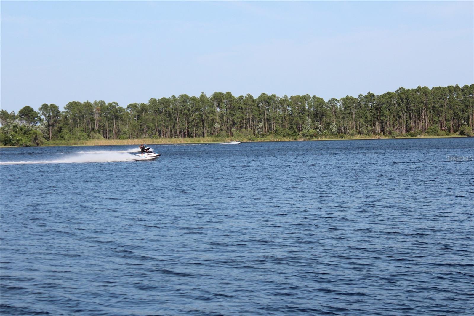 LAKESIDE AT BASS LAKE - Residential Lease