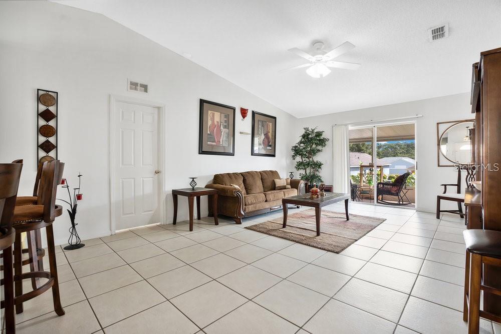 LAKESIDE AT BASS LAKE - Residential Lease