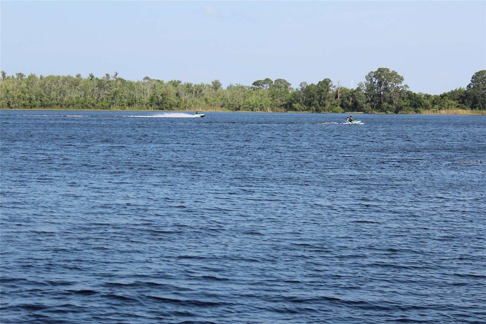 LAKESIDE AT BASS LAKE - Residential Lease