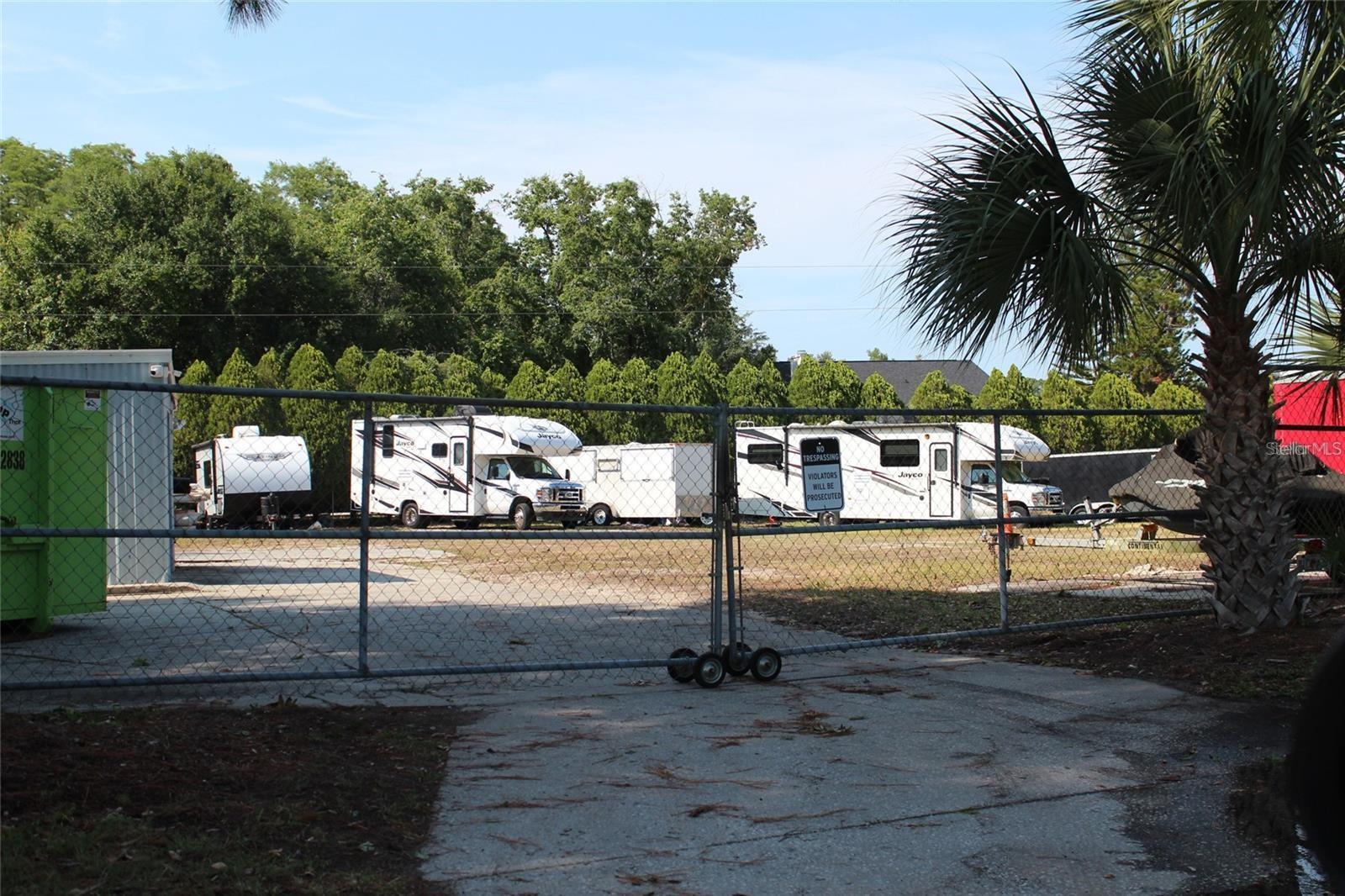 LAKESIDE AT BASS LAKE - Residential Lease