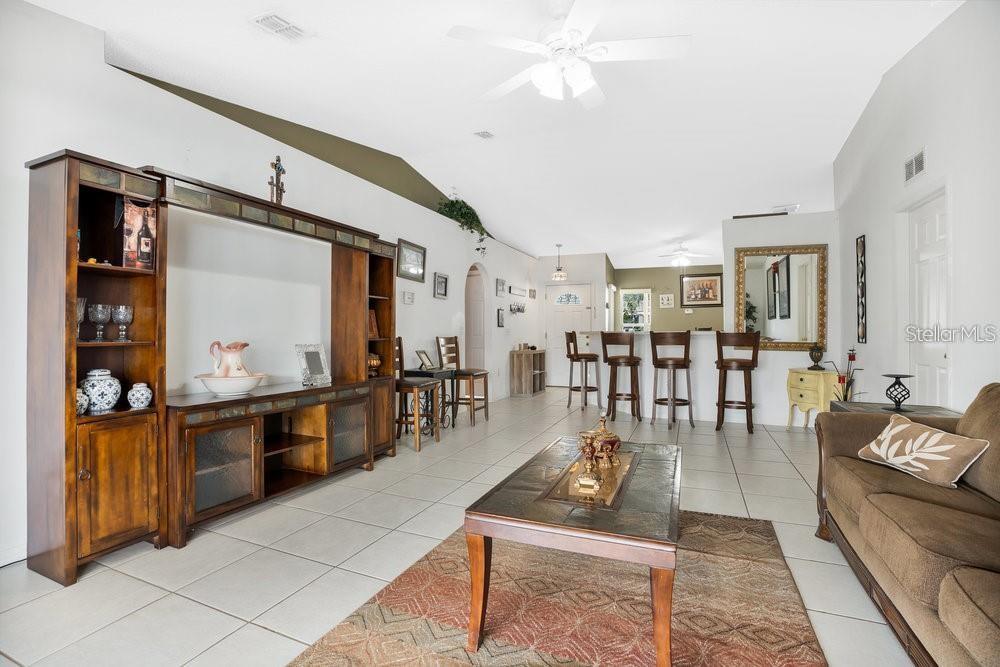 LAKESIDE AT BASS LAKE - Residential Lease