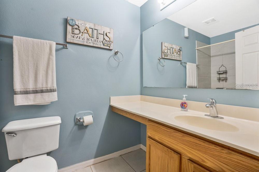 LAKESIDE AT BASS LAKE - Residential Lease