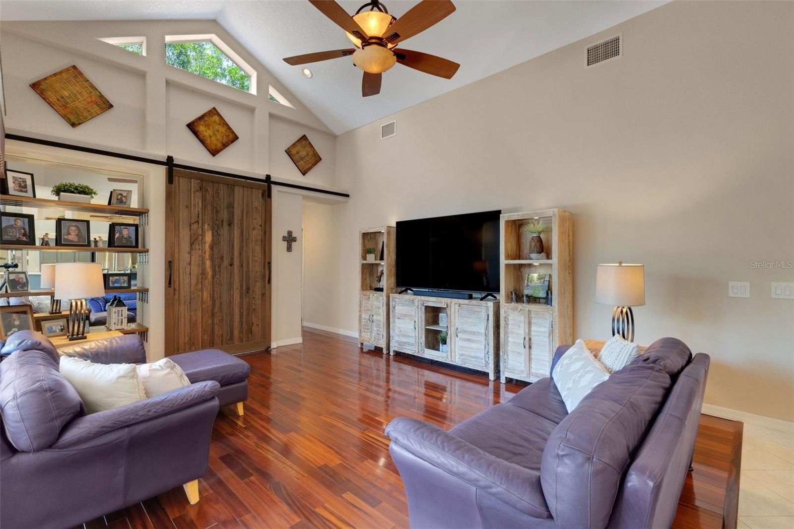 TURTLE ROCK PARCELS I & J - Residential