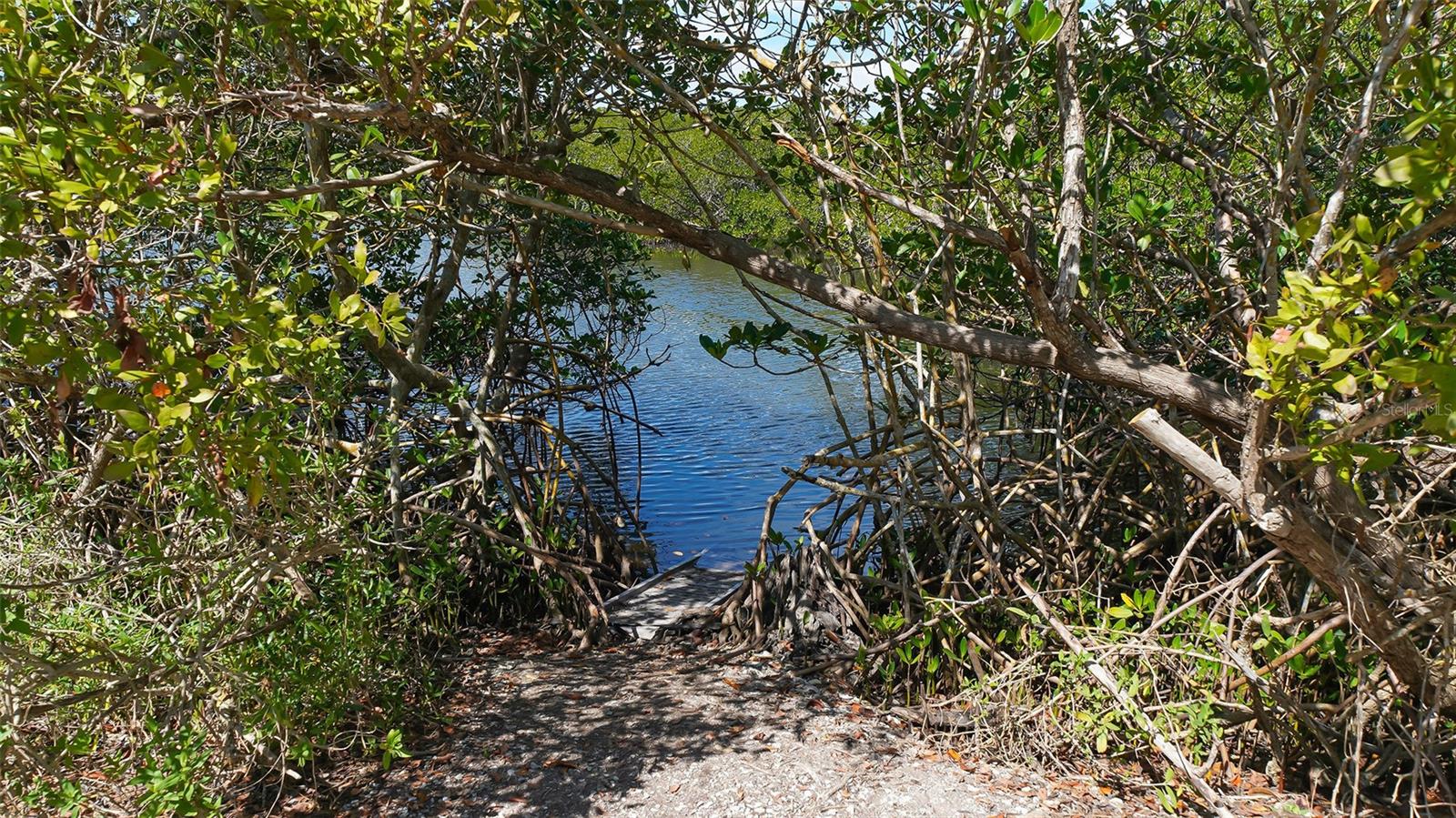 THE LANDINGS - Residential