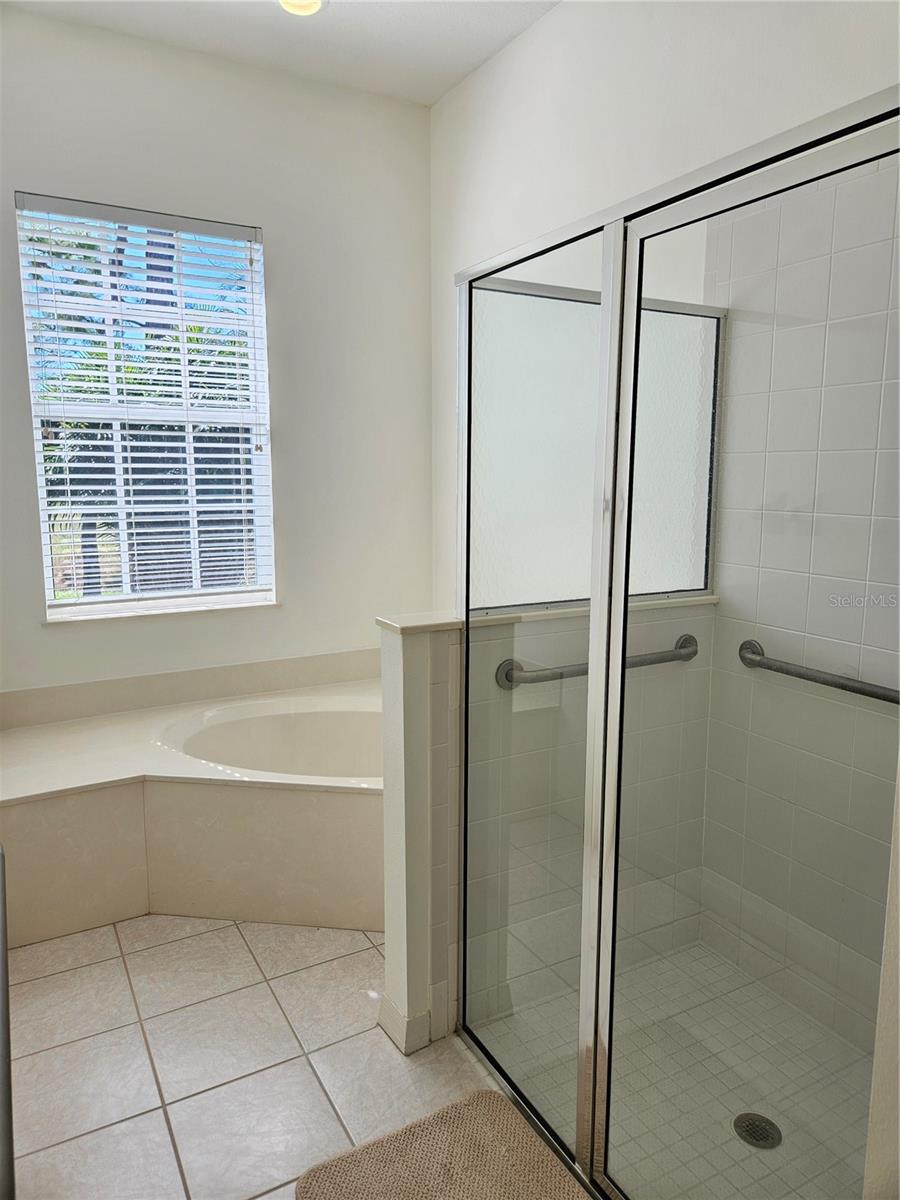 PATIOS 03 OF ST ANDREWS PARK AT PLANTATION THE - Residential Lease