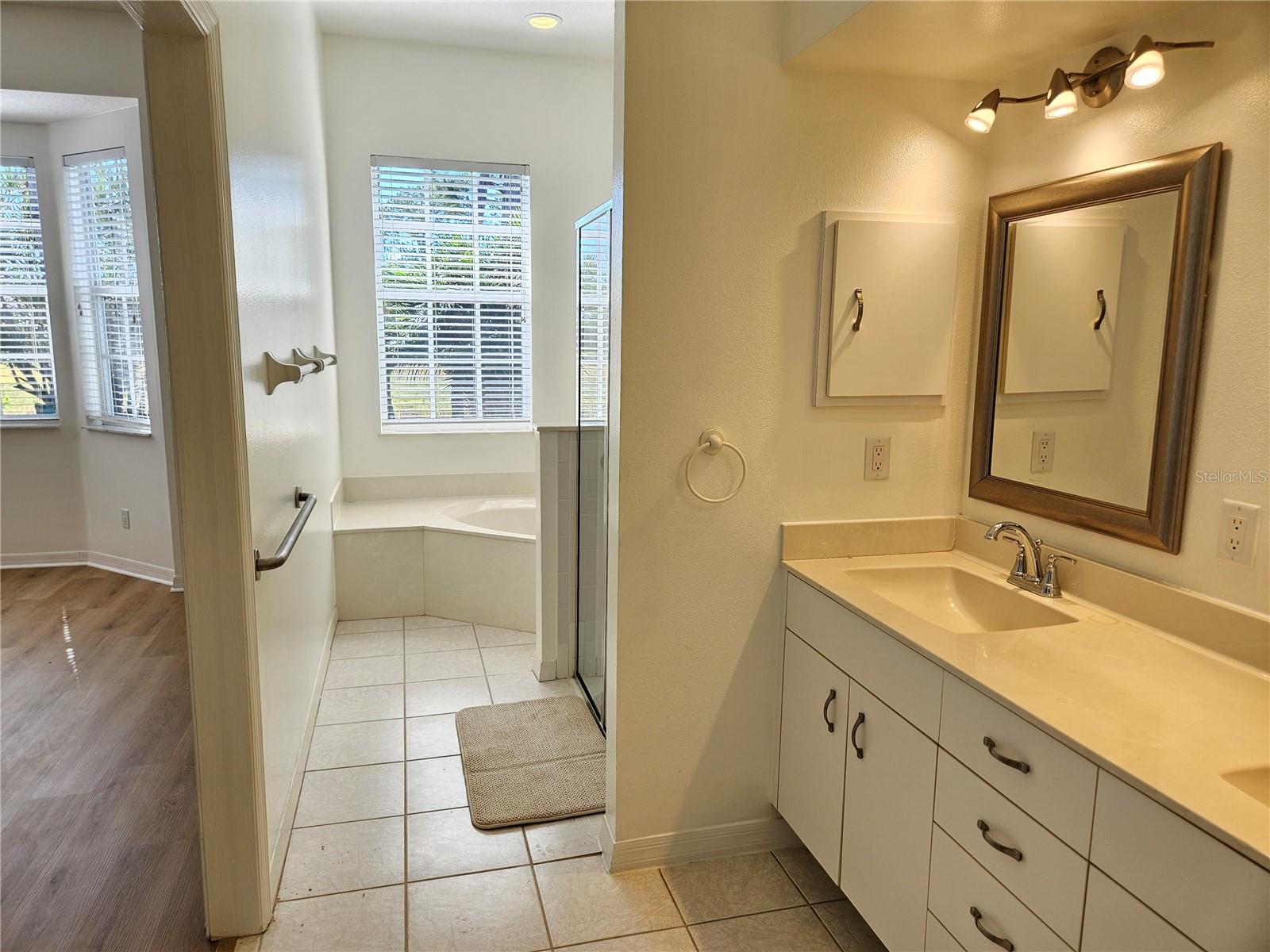 PATIOS 03 OF ST ANDREWS PARK AT PLANTATION THE - Residential Lease