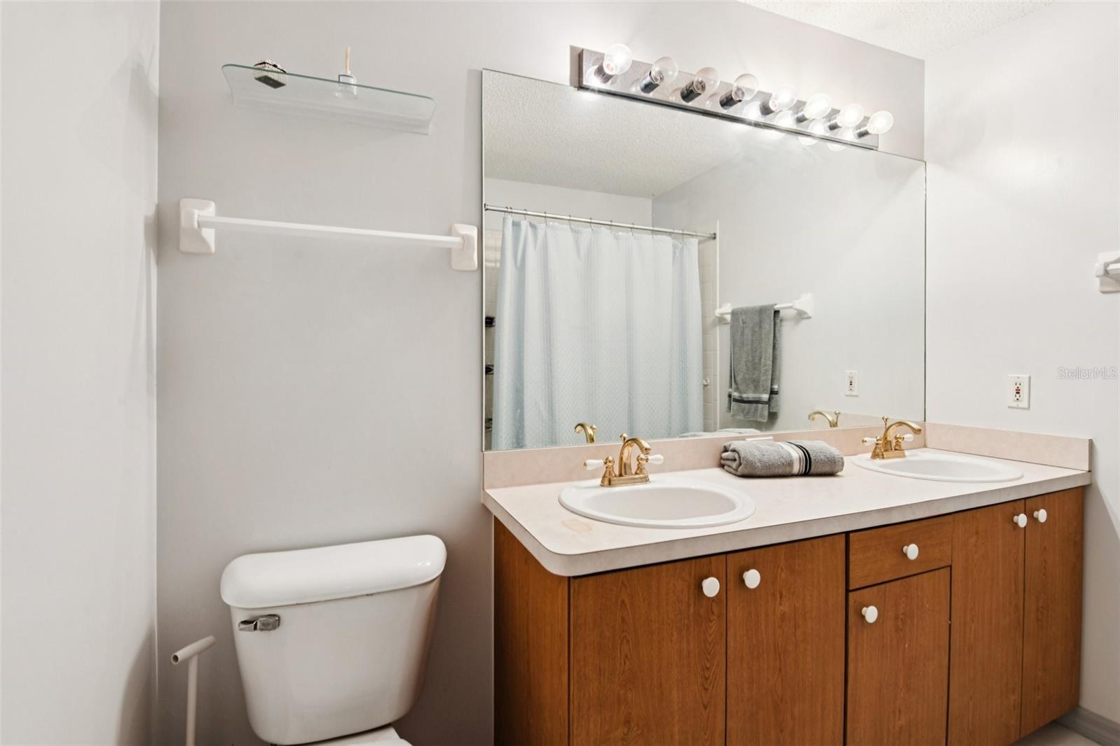 JASMINE TRAILS PH 04 - Residential