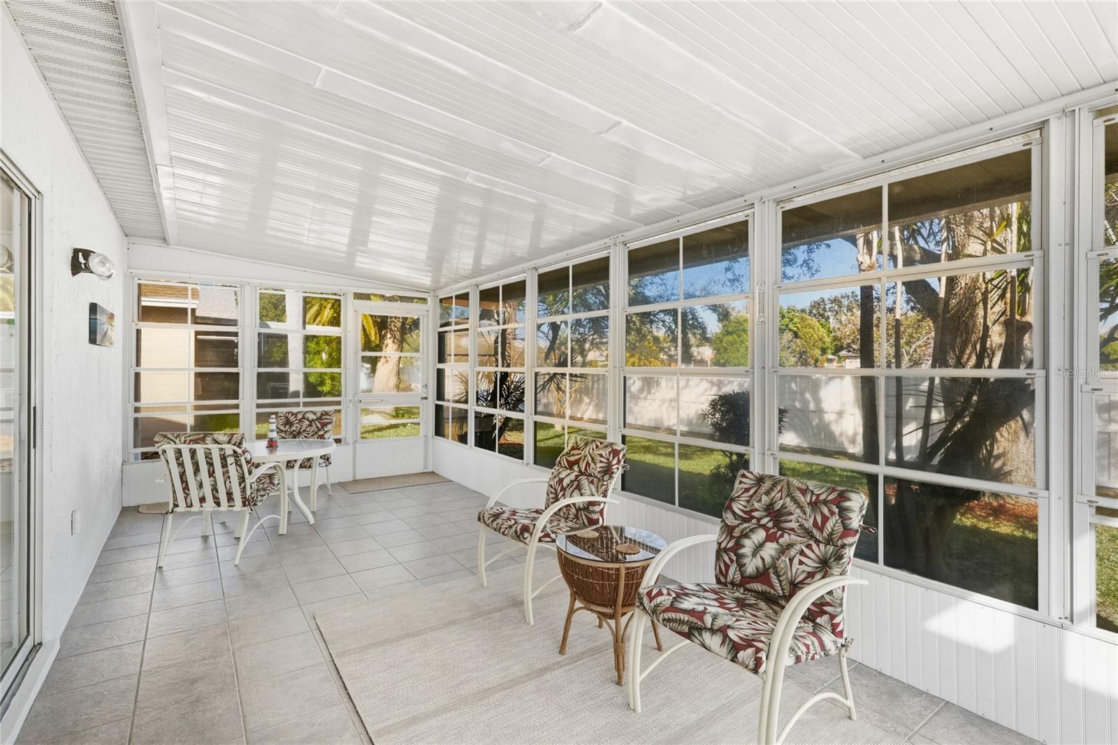 THE VILLAGES OF LAKESIDE SOUTH PHIII REV - Residential