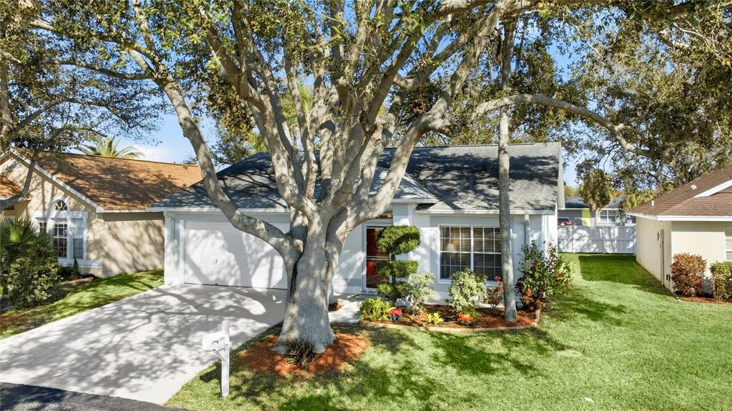 Photo of 3949 37th Street Court W, Bradenton, FL 34205 (MLS # A4682443)