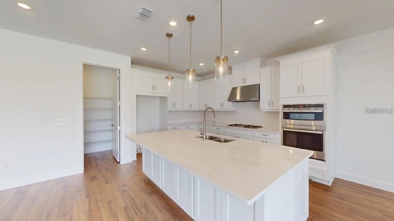 ESPLANADE NORTH AT ARTISAN LAKES SUBPH I - Residential