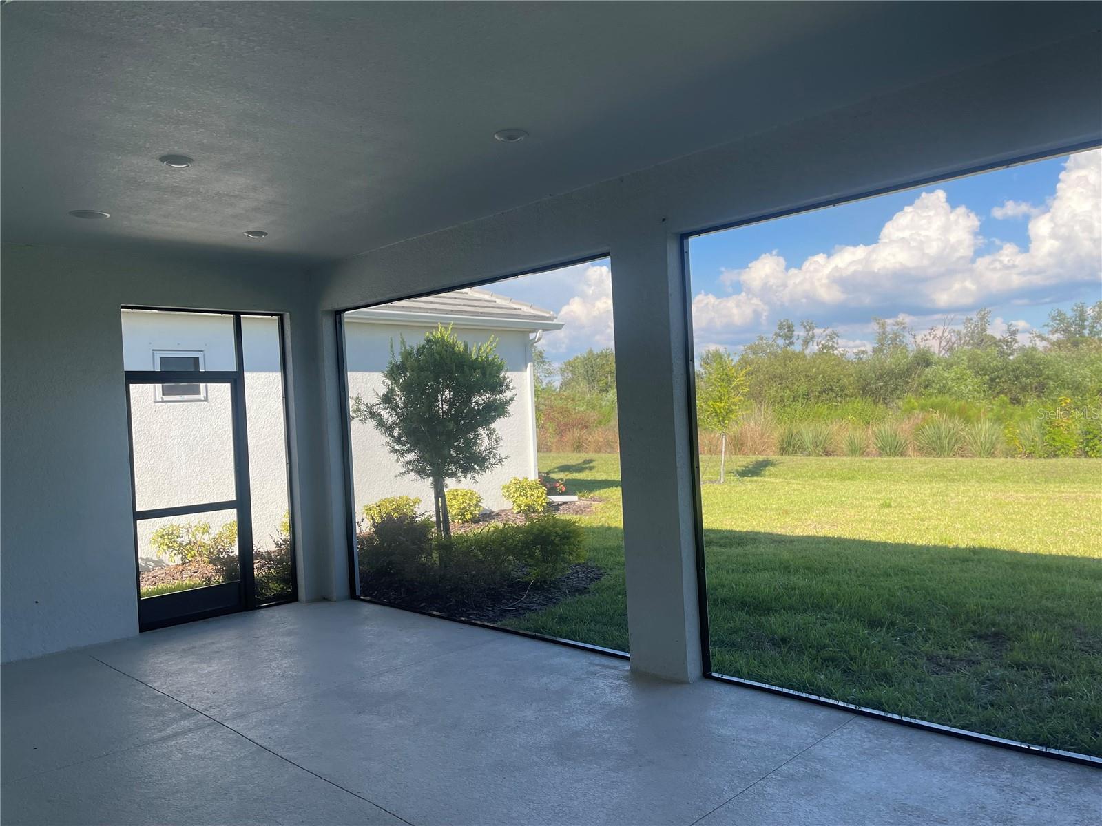 ESPLANADE NORTH AT ARTISAN LAKES SUBPH I - Residential