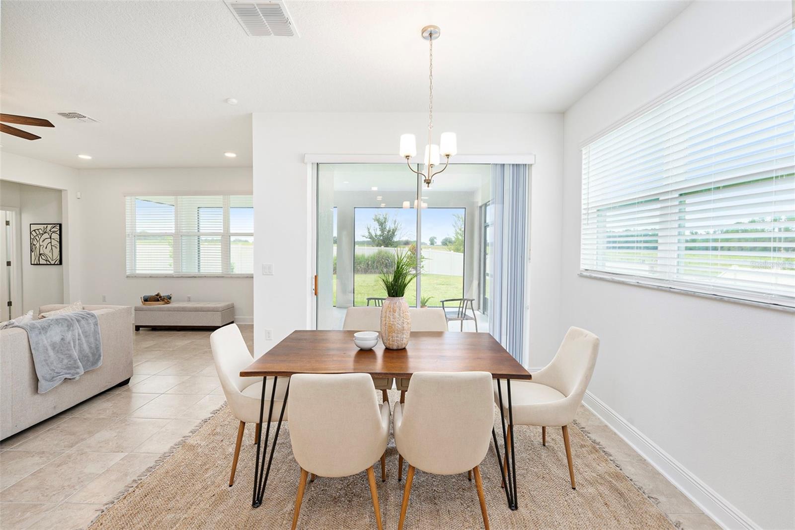 WHISPERING OAKS PRESERVE - Residential