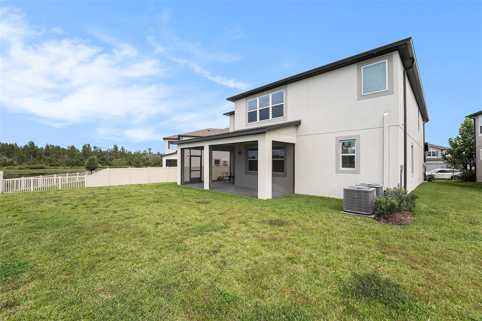 WHISPERING OAKS PRESERVE - Residential