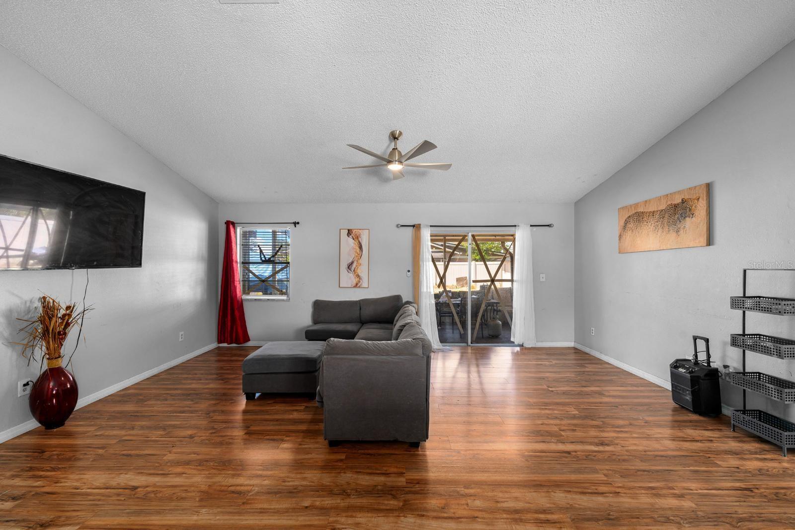 SOUTHWOOD HILLS UNIT 14 - Residential Lease