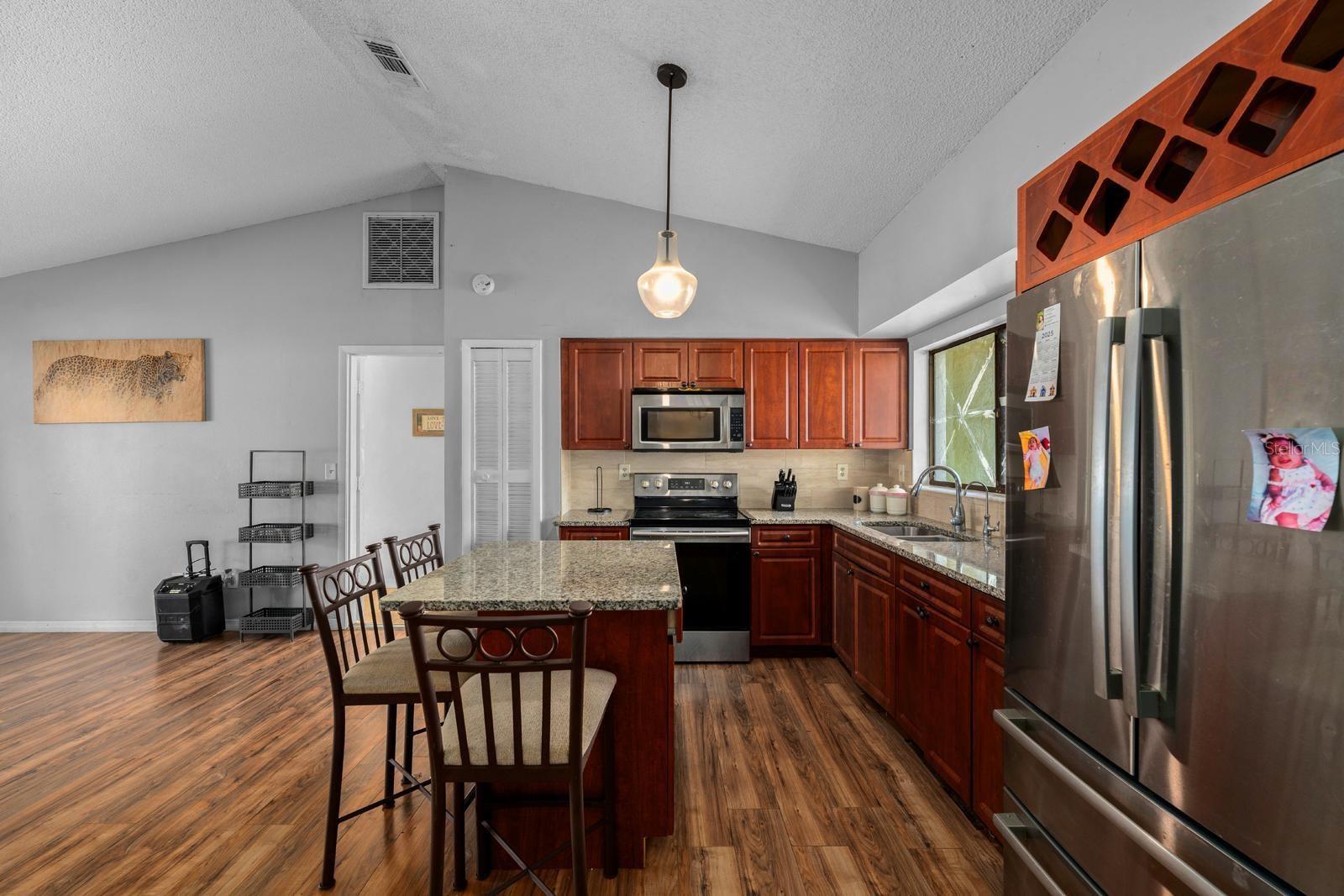 SOUTHWOOD HILLS UNIT 14 - Residential Lease