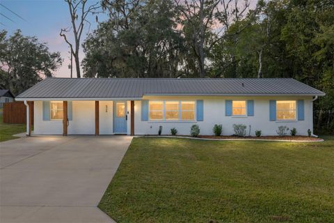 Photo of 524 SE 31st Avenue, Ocala, FL 34471 (MLS # OM715976)