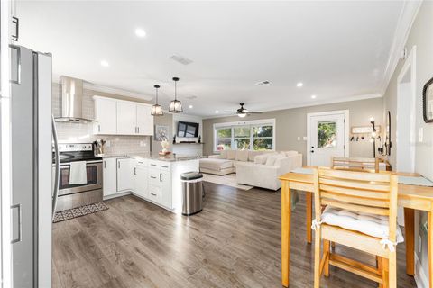 Tiny photo for 524 SE 31st Avenue, Ocala, FL 34471 (MLS # OM715976)