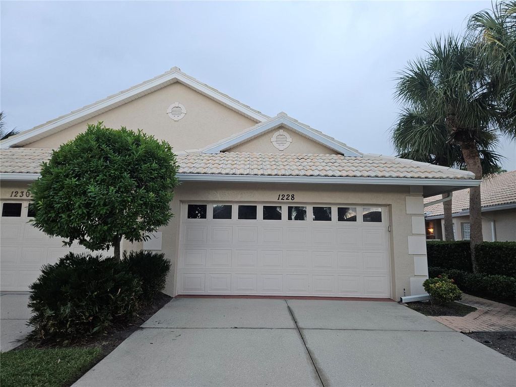 Photo of 1228 Berkshire Circle, Venice, FL 34292 (MLS # TB8441517)