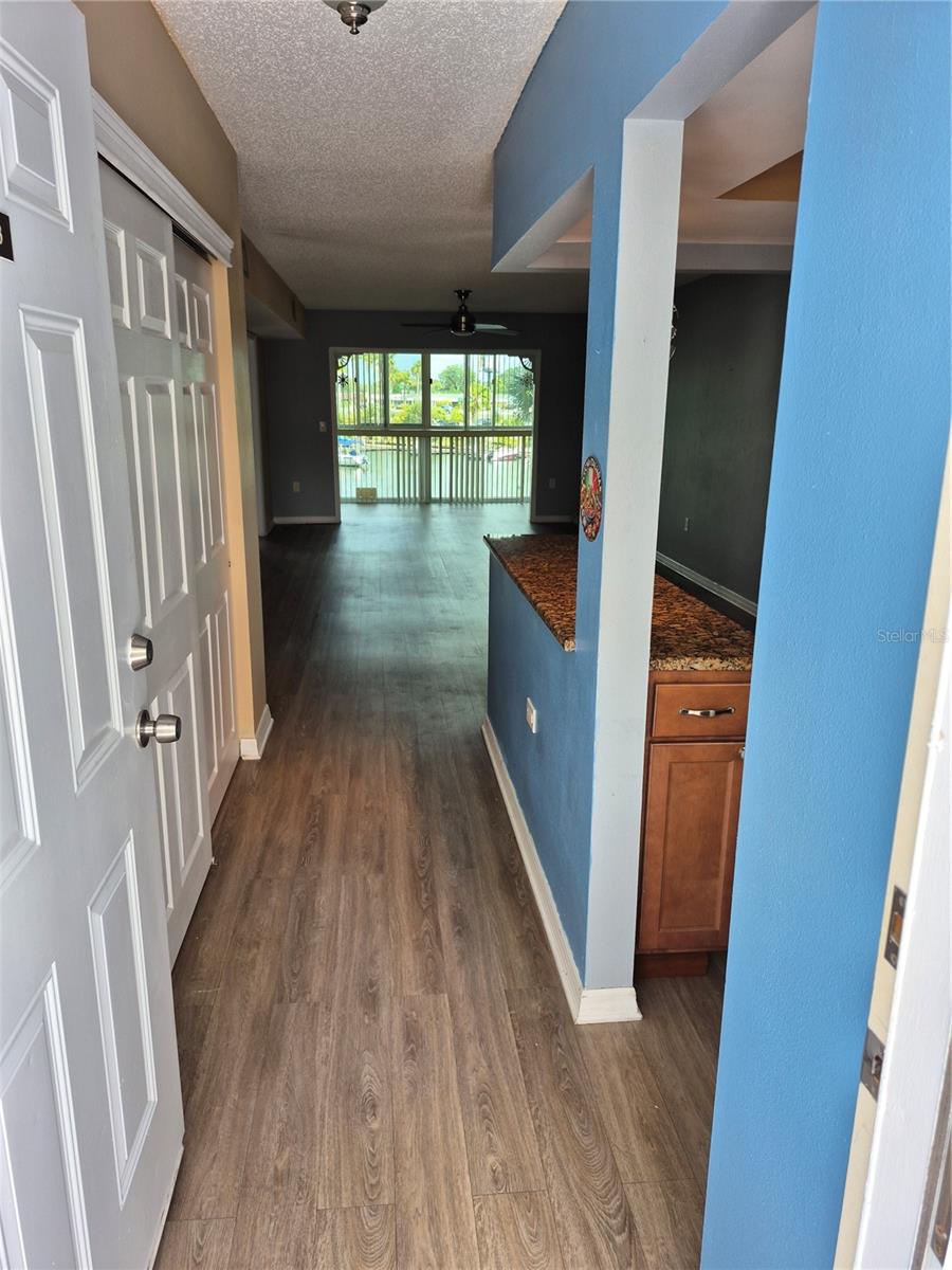 4939 FLORAMAR TERRACE 203