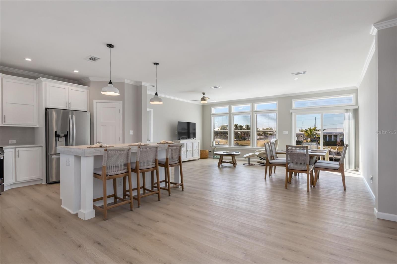 4431 PELICAN POINTE DRIVE