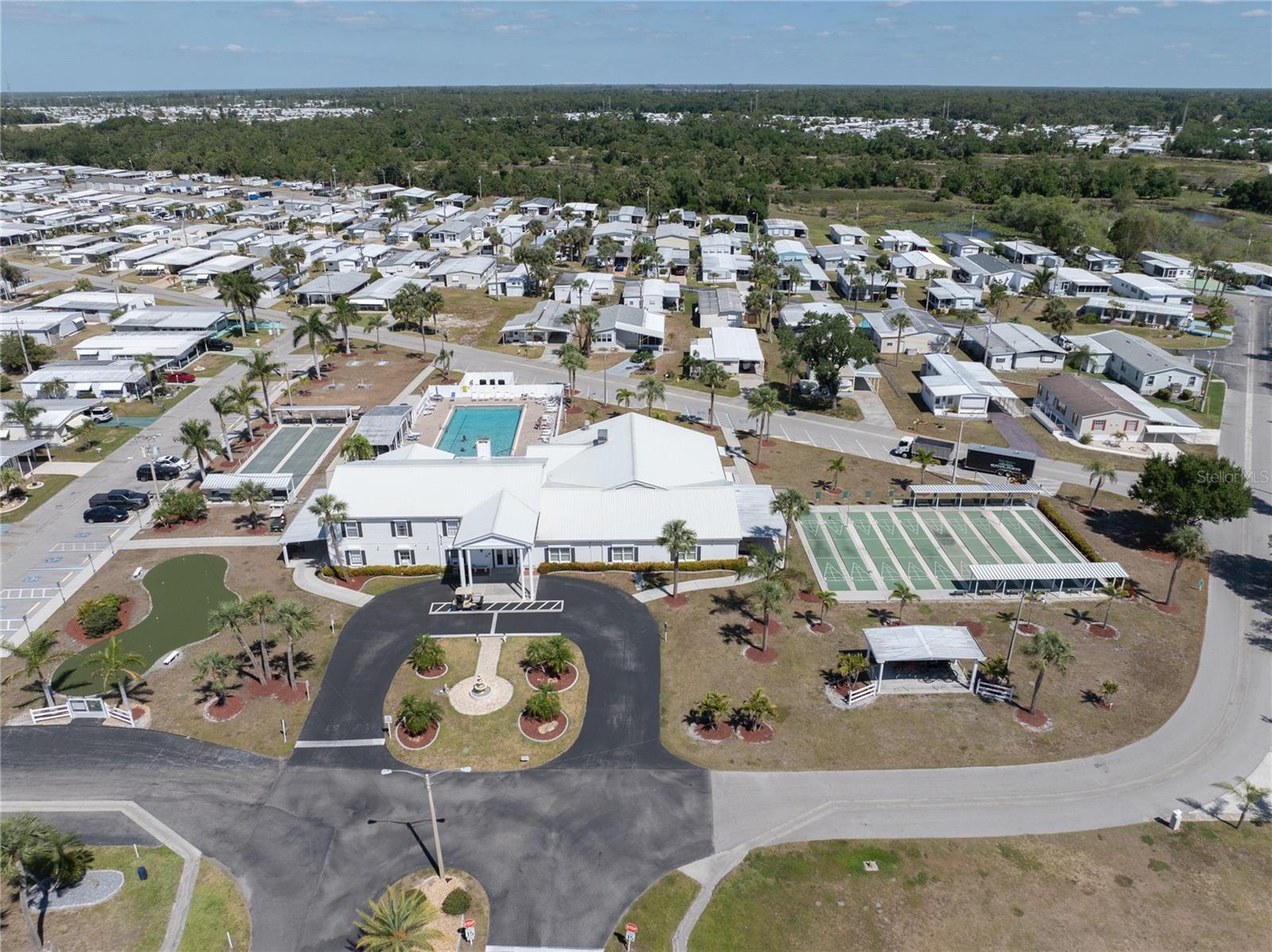 CARRIAGE VLGE U 01 - Residential