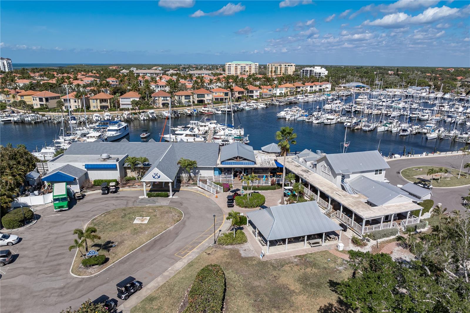 MARLIN RUN CONDO 02 - Residential