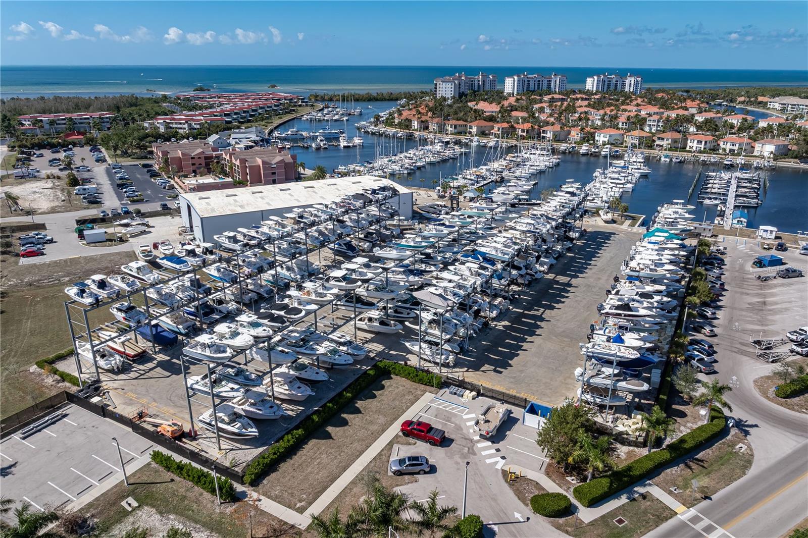 MARLIN RUN CONDO 02 - Residential