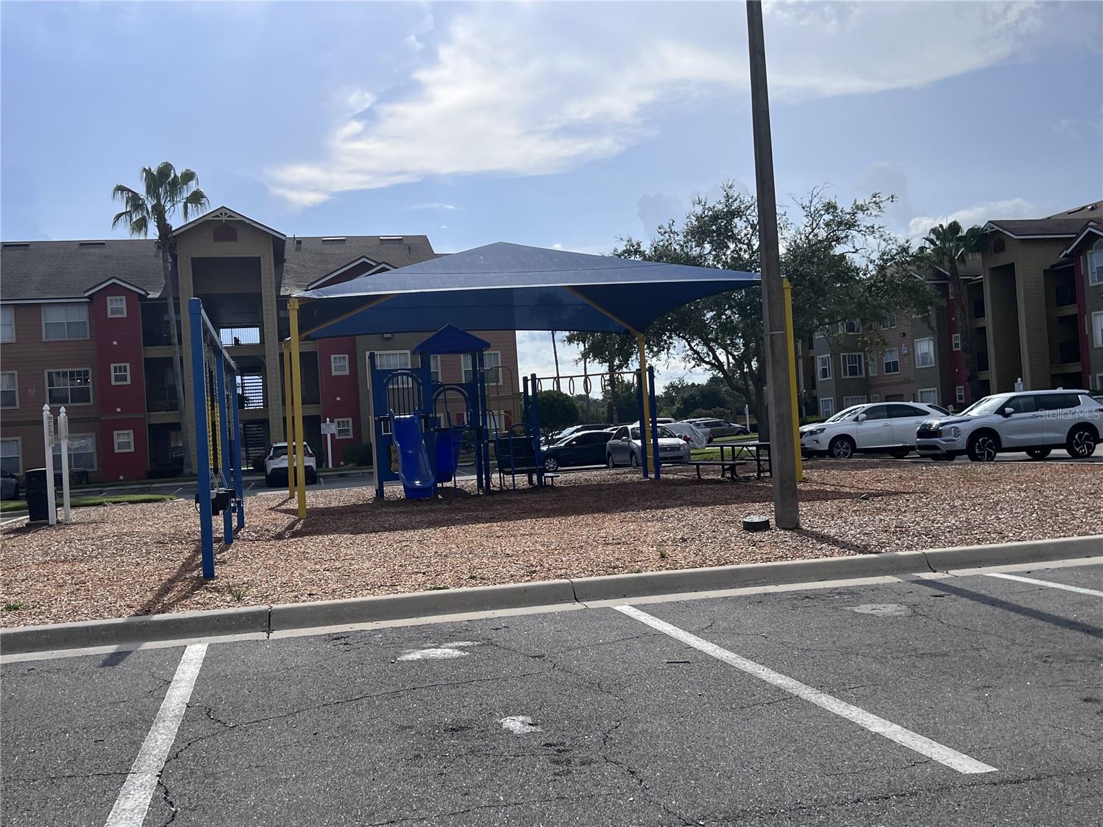 VILLAS DEL SOL AT KISSIMMEE CONDO - Residential