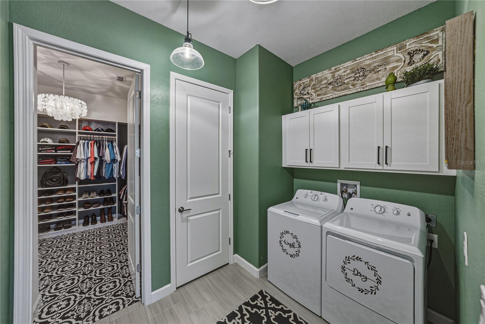 MEDLEY AT SOUTHSHORE BAY - Residential
