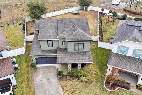 A home in MINNEOLA