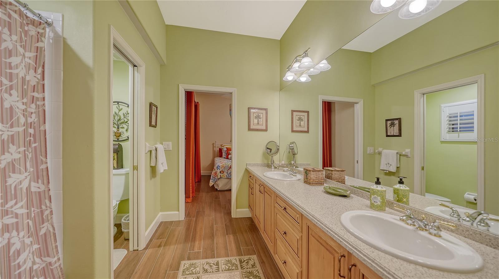 LAUREL OAK ESTATES SEC 09 - Residential