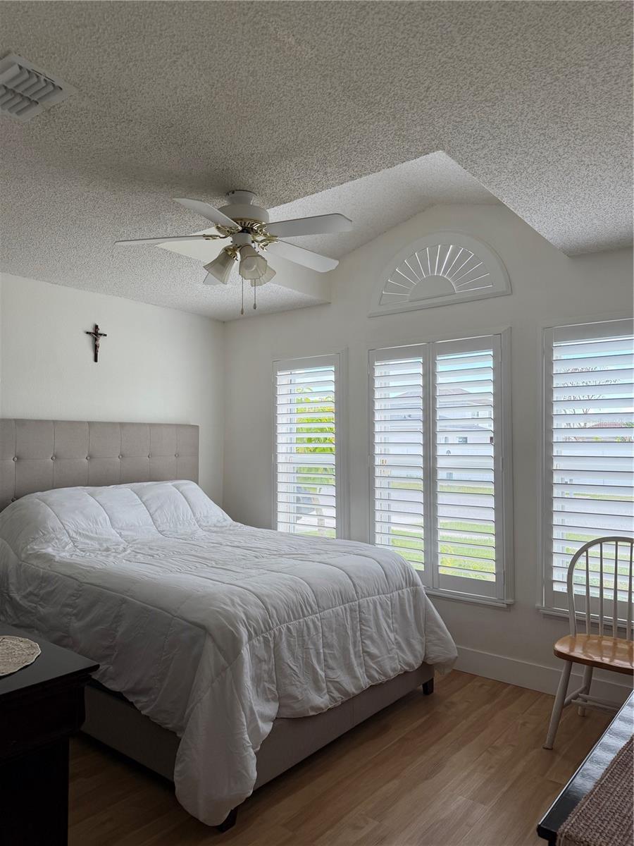 WETHERBEE LAKES SUB - Residential