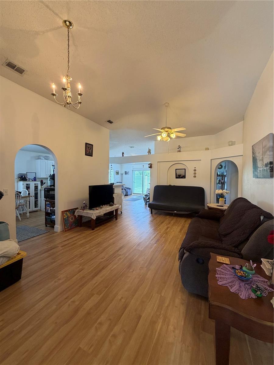 WETHERBEE LAKES SUB - Residential