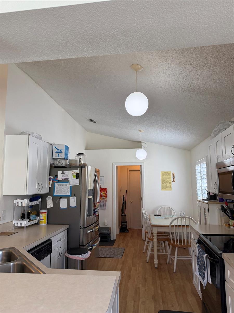 WETHERBEE LAKES SUB - Residential