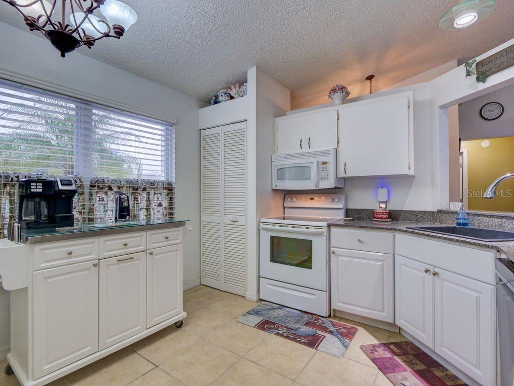 DELTONA LAKES UN 62 - Residential