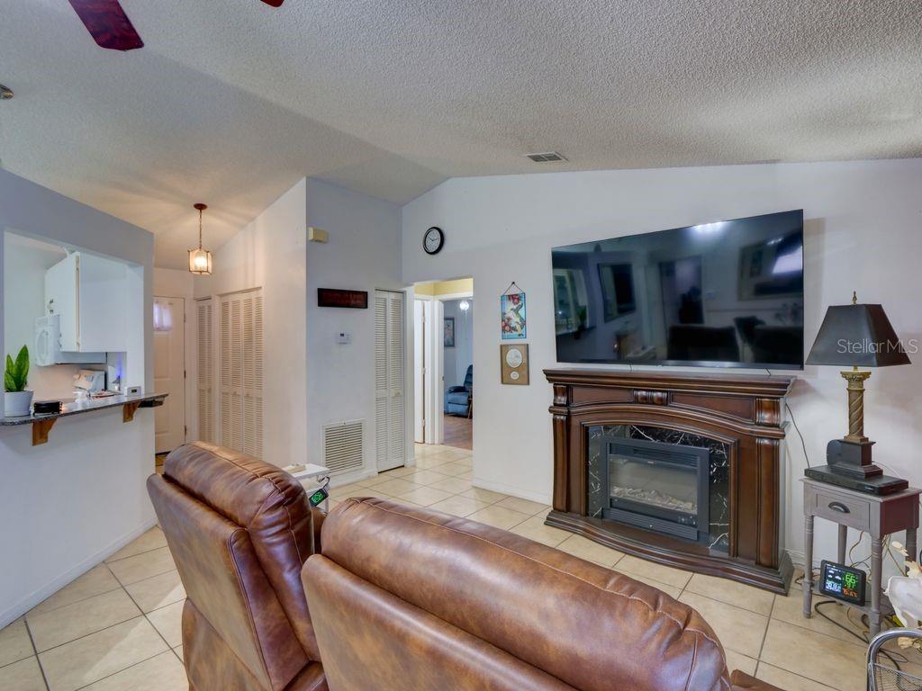 DELTONA LAKES UN 62 - Residential