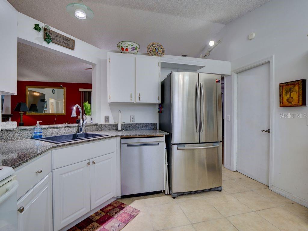 DELTONA LAKES UN 62 - Residential