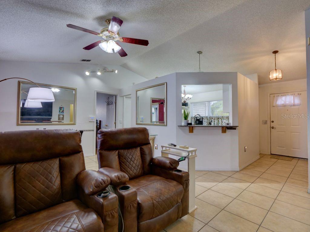 DELTONA LAKES UN 62 - Residential