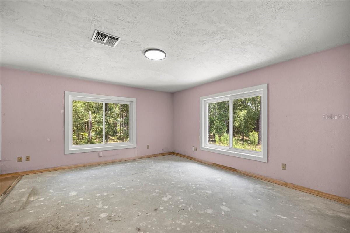 RAINBOW SPRINGS THE FOREST - Residential