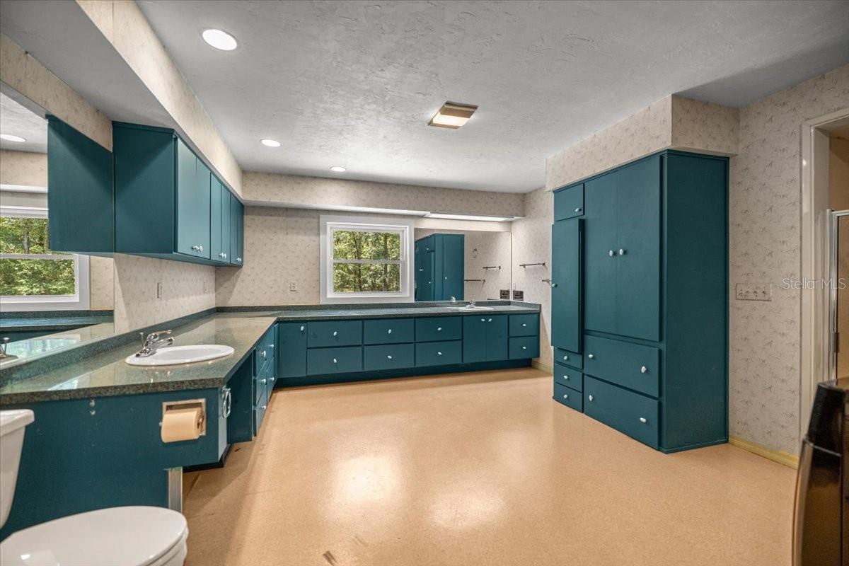 RAINBOW SPRINGS THE FOREST - Residential