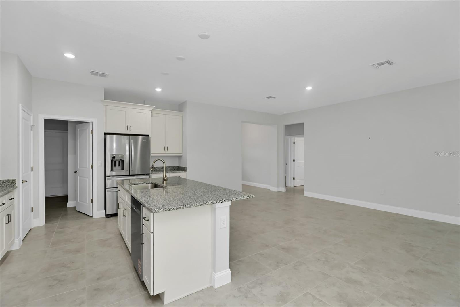 000329 - CITRUS SPRINGS UNIT 04 - Residential