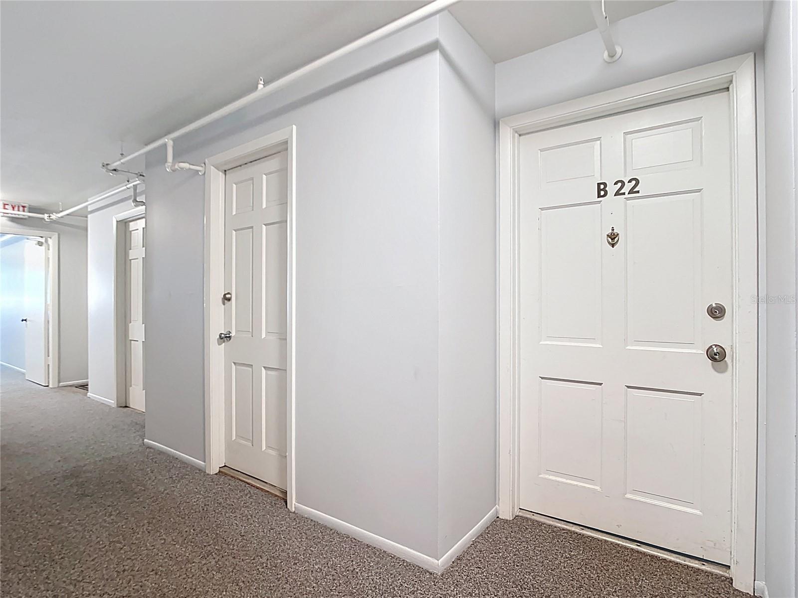 200 THE ESPLANADE N B22