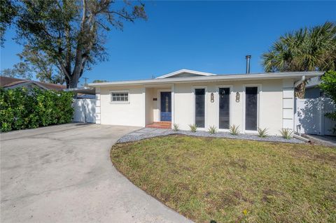 A home in TAMPA