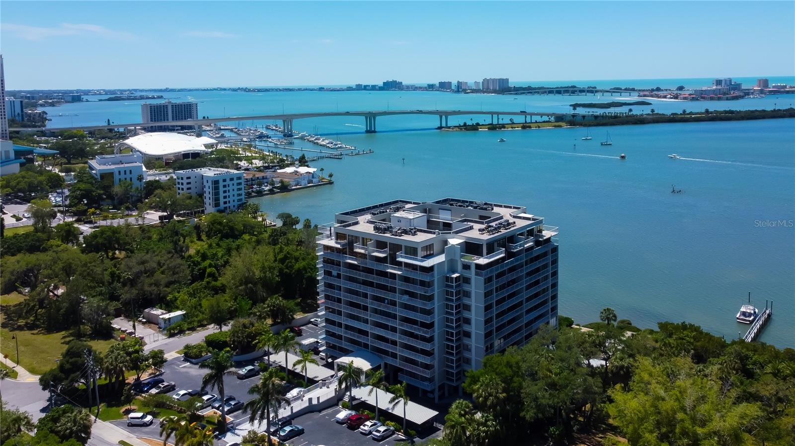 HARBOR BLUFFS WATERFRONT CONDO - Residential Lease