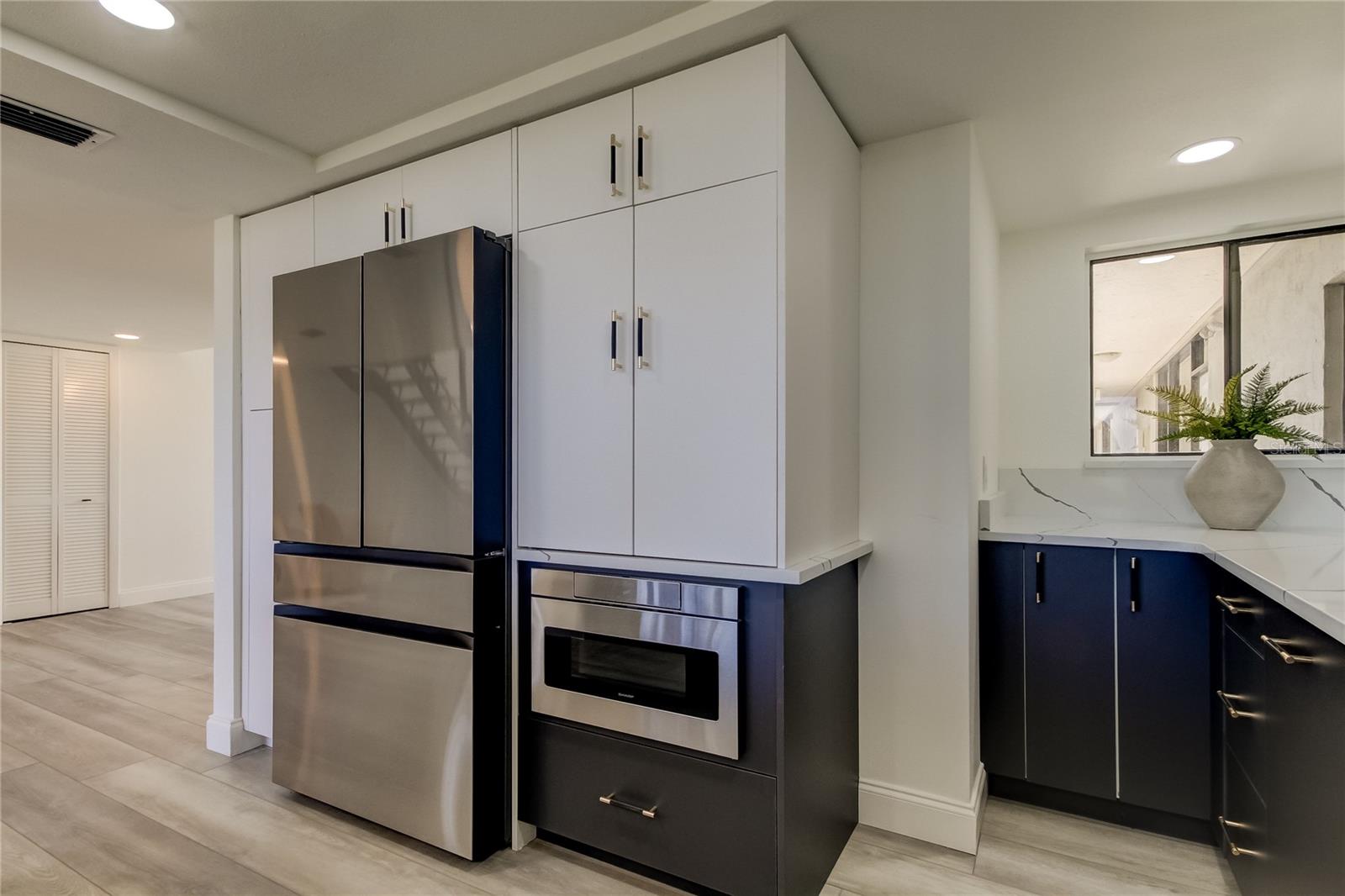 HARBOR BLUFFS WATERFRONT CONDO - Residential Lease