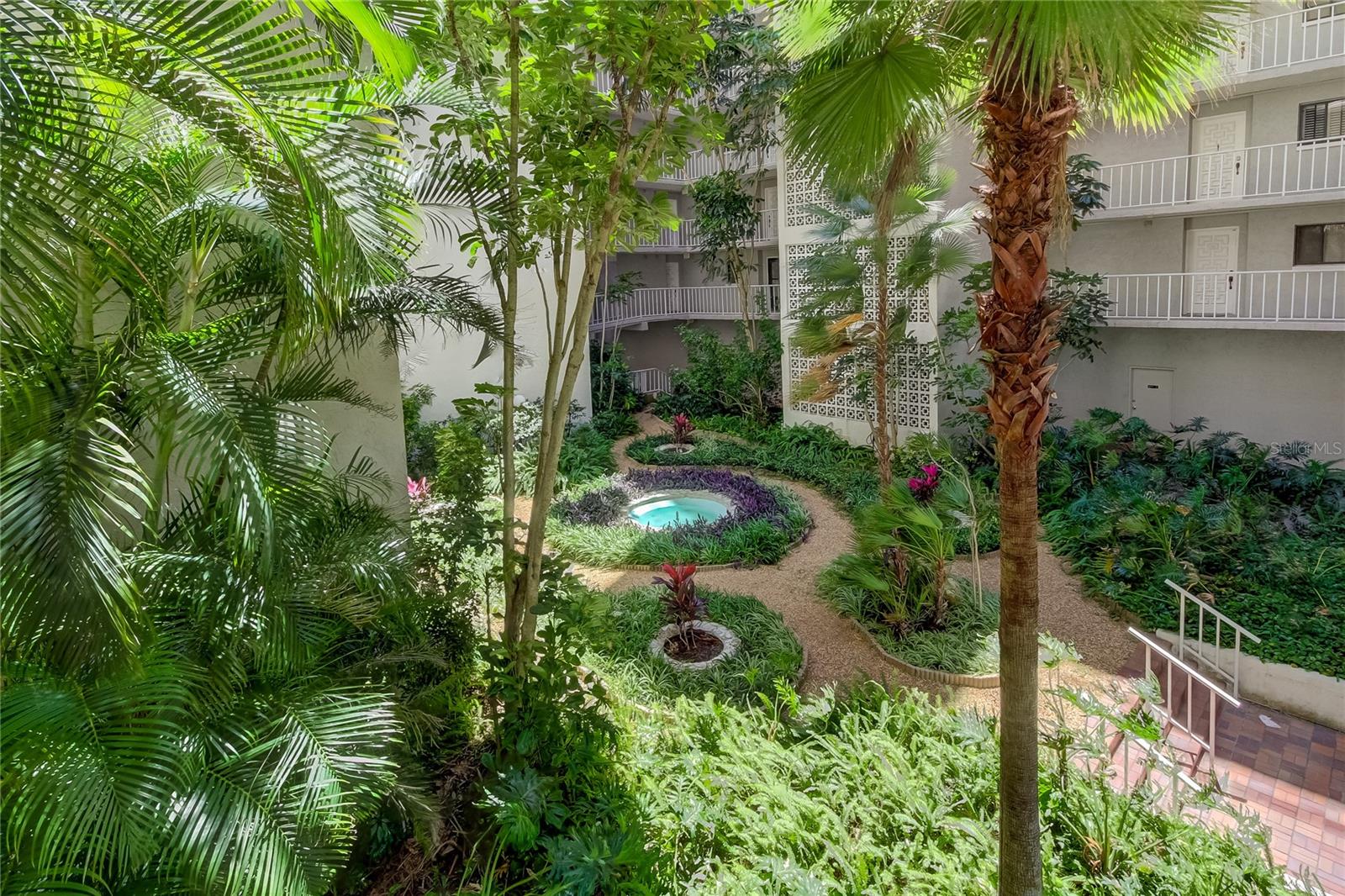 HARBOR BLUFFS WATERFRONT CONDO - Residential Lease